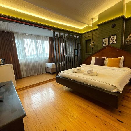 The Local Hostel & Guesthouse イスタンブール エクステリア 写真