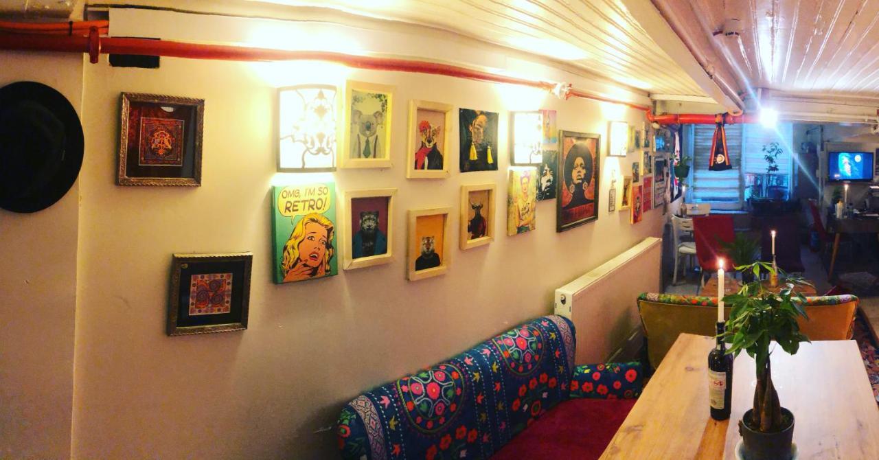 The Local Hostel & Guesthouse イスタンブール エクステリア 写真