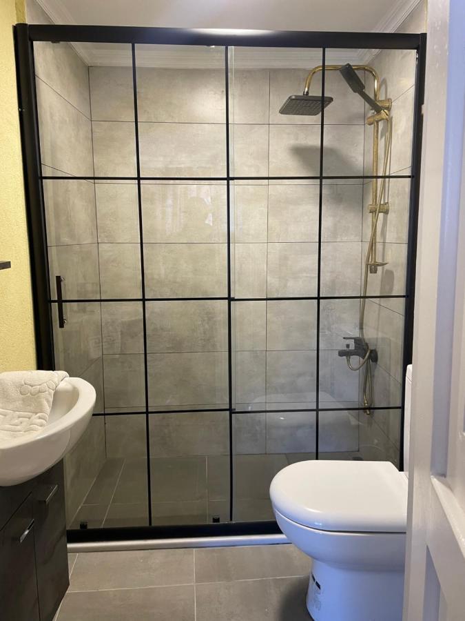 The Local Hostel & Guesthouse イスタンブール エクステリア 写真